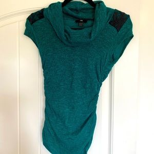 Green fitted blouse